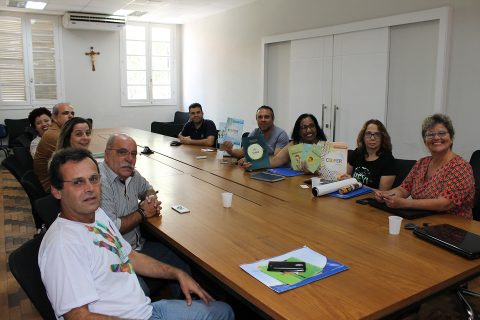 Instituto Sicoob e Sicomércio firmam parceria com Secretaria de Educação de Três Rios