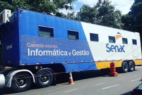 Unidade Móvel de Informática e Gestão do Senac RJ chega a Três Rios