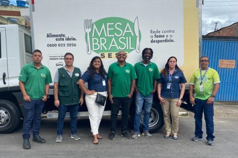 Programa Mesa Brasil Sesc RJ distribui alimentos em Três Rios e região